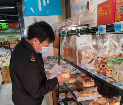 黃山市市場監督管理局在預包裝與散裝食品監管中的角色與措施
